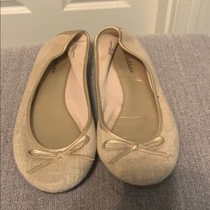 Kelly & Katie cream flats